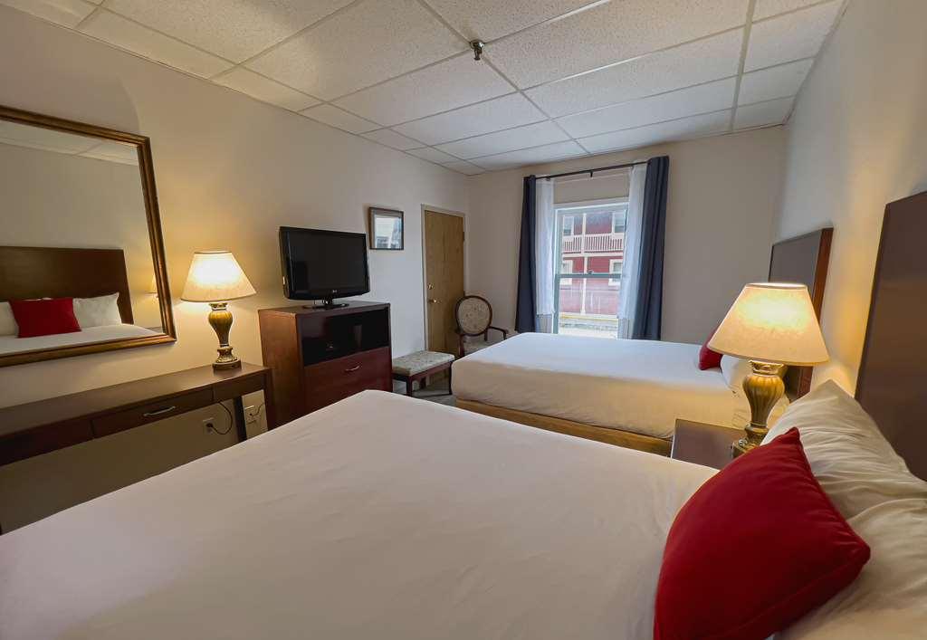 The Downtown, A Coast Hotel Dawson City Habitación foto